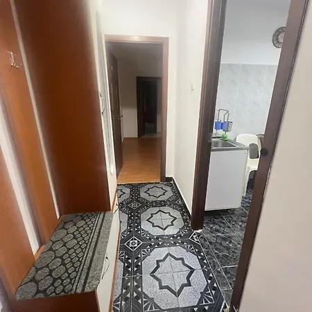 Luxa 康斯坦察